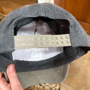 Amazing “Bass to Mouth” baseball cap
